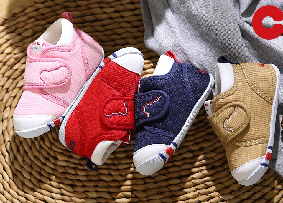 童鞋|專業(yè)童鞋品牌卡特兔牽手巨沃，讓健康寶寶鞋更快來(lái)到寶寶身邊
